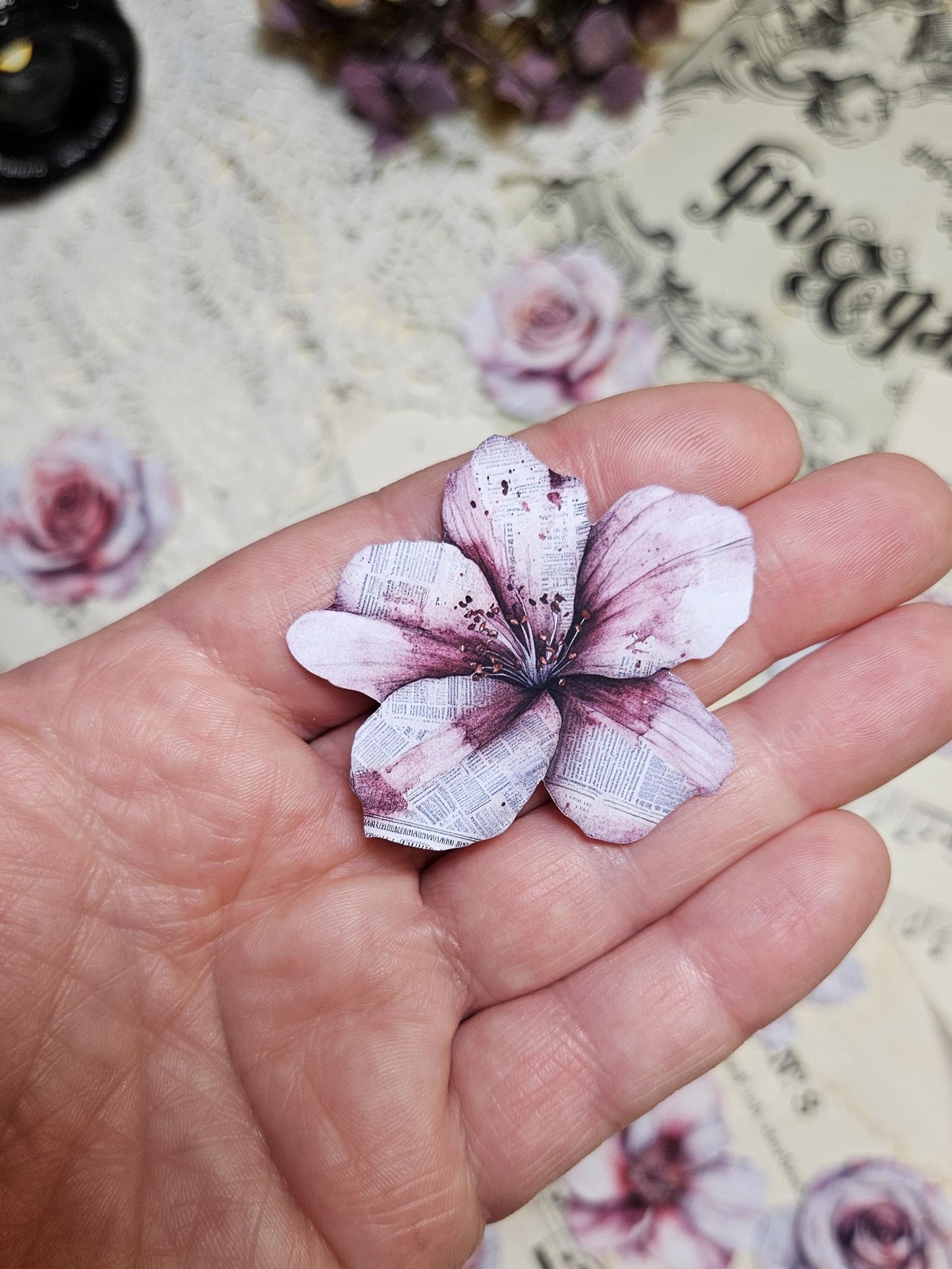 Paper Flowers, Cut Outs 15 pcs