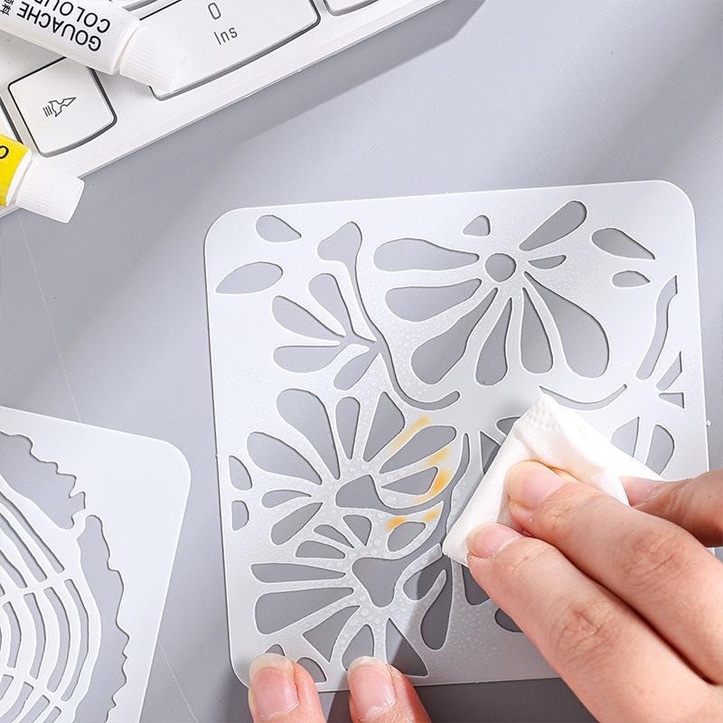 STENCIL: 6pcs stencils , 10 cm x 10cm
