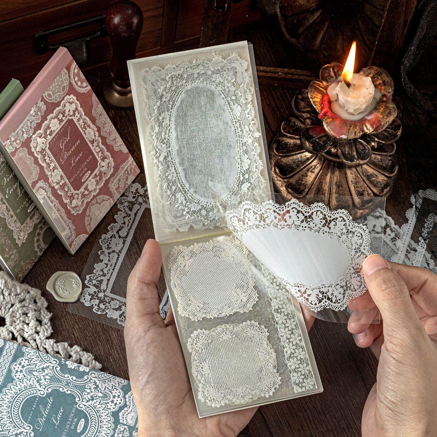 PET STICKERS: Book Lace Museum, 30 Sheets